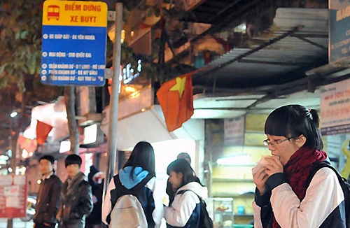 Qua 5 ngày đổi giờ học, giờ làm: Luôn cầu thị và thận trọng