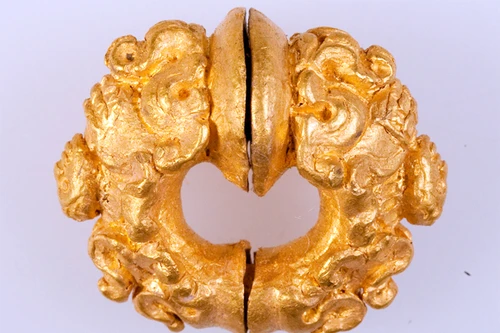 Cổ vật vàng - bí ẩn và thăng trầm