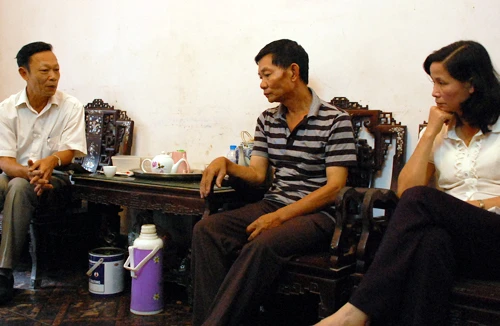 Mưa to, tử thần rình rập khắp nơi 