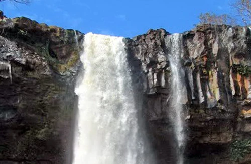 Dải lụa mềm vắt ngang trời 