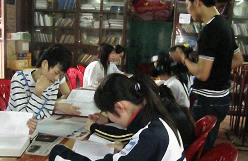 855 dòng họ được công nhận hiếu học 