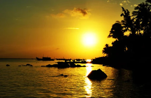 Du ngoạn biển đảo Lý Sơn 