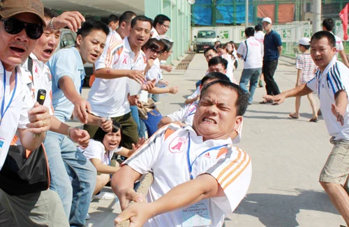 Tưng bừng ngày hội thể thao các nhà báo Thủ đô