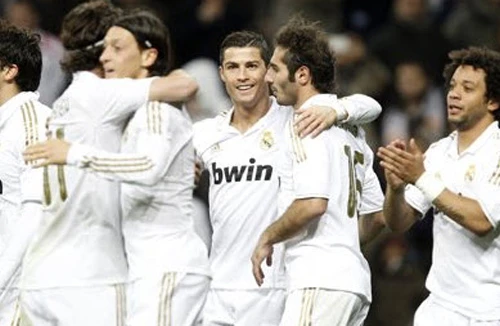 La Liga: Ngập trong nợ nần 