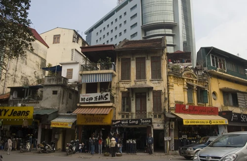 Đấu giá nhà đất bị thu hồi