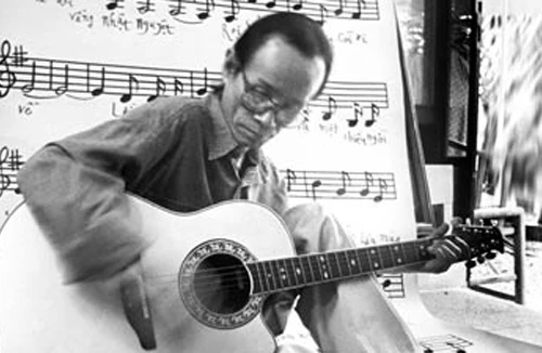 Tình yêu vô hạn trên cõi đời này