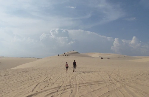 Nghịch cát ở Mũi Né