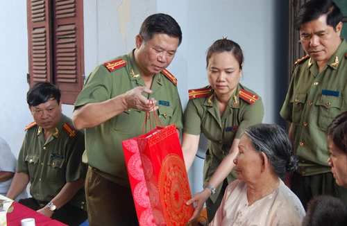 Thấm nhuần đạo lý “Uống nước nhớ nguồn” 