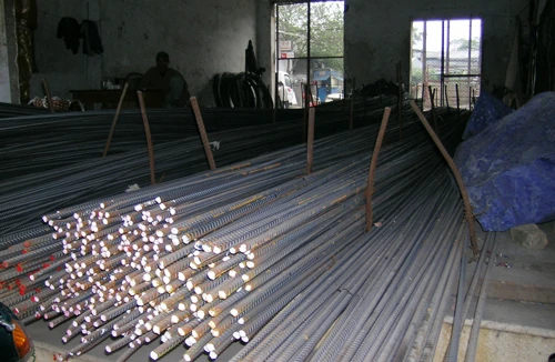 Thép giảm tồn kho chớ vội mừng 