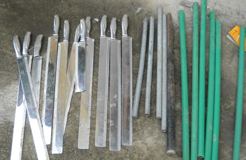 Côn đồ làng sa lưới