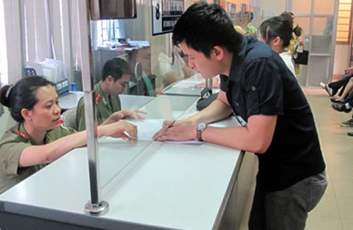 Hạnh phúc được phục vụ nhân dân