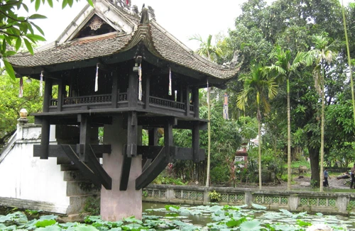 Bàn thêm về tên gọi chùa Một Cột 