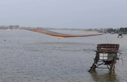 Bên dòng Nhật Lệ