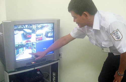 Nhiều bến xe tại Hà Nội: Lập lại trật tự bằng “công nghệ cao”