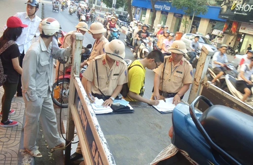 Mỗi ngày nghỉ, 30 người chết vì tai nạn giao thông