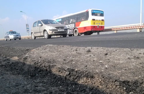 Chia “bánh” khó vì nhà nghèo, đông con 