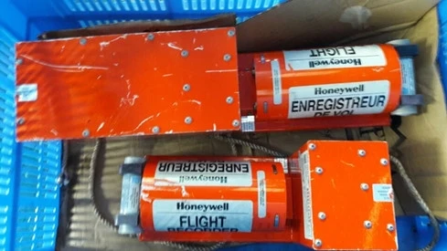 Trục vớt hộp đen máy bay CASA-212, vớt được thêm 2 thi thể