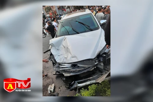 Vụ tai nạn giao thông liên hoàn ở Sơn Tây: Tài xế vi phạm nồng độ cồn và không có GPLX