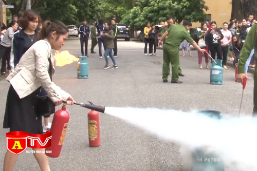 Nâng cao nhận thức về PCCC cho các nhà trường 