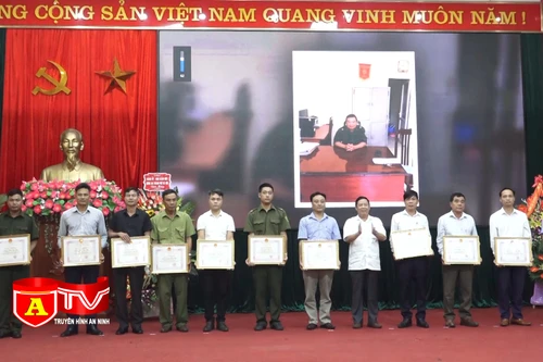 Công an huyện Mỹ Đức tri ân lực lượng công an xã bán chuyên trách