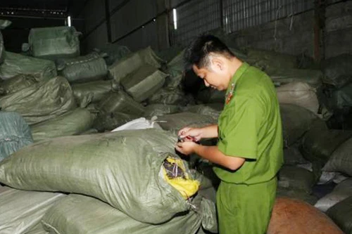 Buôn củi, bán kim cương, tại sao?