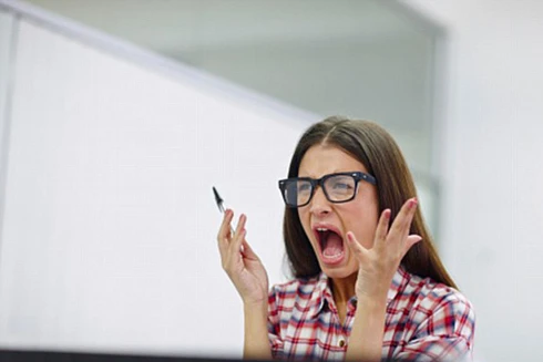 Dấu hiệu cảnh báo stress nghiêm trọng