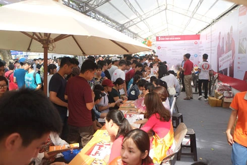 Đào tạo rút gọn 3 năm đại học: Nhiều ưu điểm, nhưng cũng khó làm ngay