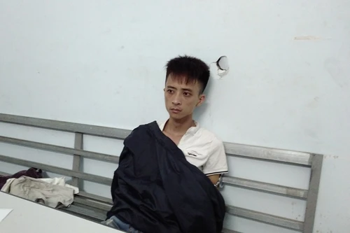 Tóm cổ thủ phạm cướp giật làm cô gái mất lái ngã xuống đường