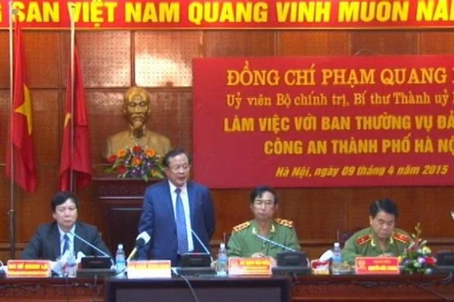 Đồng chí Phạm Quang Nghị, Bí thư Thành ủy làm việc với CATP Hà Nội 