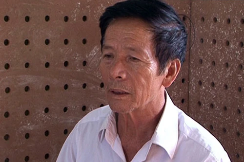 Ông già 65 tuổi đâm chết bạn chơi cờ tướng