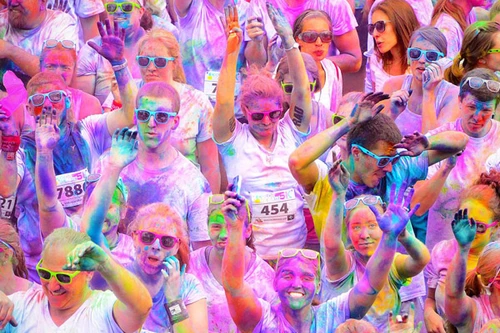 500 cặp đôi nắm tay chạy đua “Vì tình yêu biển đảo”