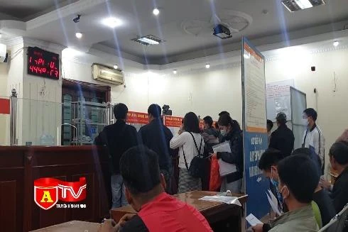 Sau Nghị định 100, nhiều người trình báo mất giấy phép lái xe