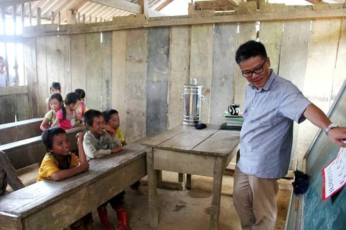 "Ngày Thầy trò" – lần đầu tiên thực hiện cầu truyền hình 16 tiếng