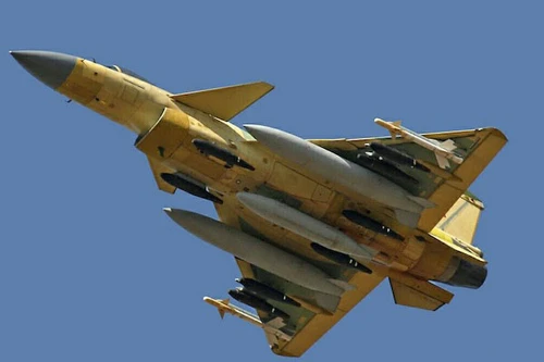 Trung Quốc cần 1.200 chiến đấu cơ J-10B để đối phó với đồng minh của Mỹ