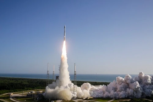 Mỹ phóng vệ tinh làm nhiệm vụ do thám tuyệt mật lên quỹ đạo