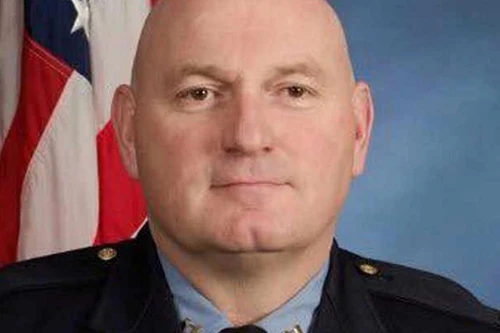 Một cảnh sát Mỹ lại bị bắn chết ở Kansas