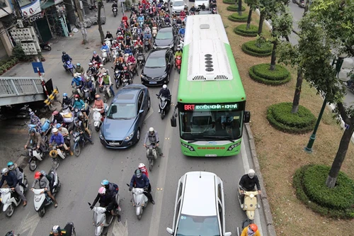 Hà Nội: Hơn 258.700 lượt hành khách đã đi xe buýt nhanh BRT