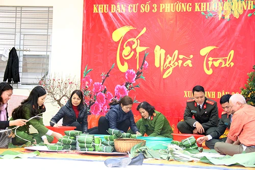 Hà Nội: Ấm áp "Tết nghĩa tình" ở phường Khương Đình