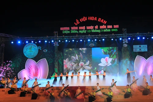Lễ hội hoa ban năm 2017
