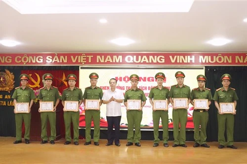 Phần thưởng lớn nhất là niềm tin của nhân dân và sự bình yên địa bàn