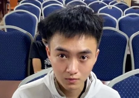 ‘Hot boy’ 20 tuổi môi giới cho người phụ nữ 31 tuổi bán dâm