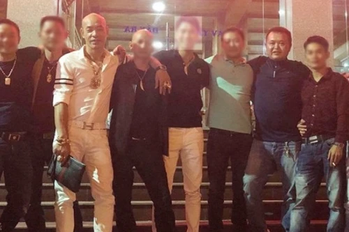 Kẻ giấu mặt sau bao gạo chứa 6.000 viên ma túy tổng hợp là đàn em Dũng 'trọc' Hà Đông