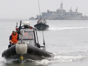 Hàn Quốc tập trận bắn đạn thật tại "đảo tiền đồn"