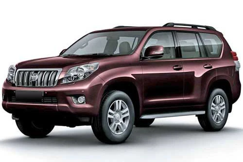 Doanh nghiệp tặng ôtô hơn 2,6 tỉ đồng cho Bộ GTVT