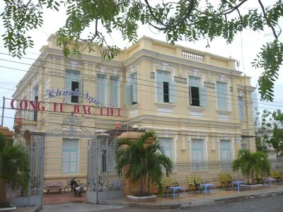 Con công tử Bạc Liêu ''cười mũi'' các đại gia đốt tiền