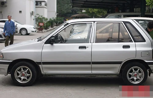 Ngắm lại "ước mơ xế hộp" của người HN những năm 90