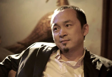 Nhạc sĩ Quốc Trung ân hận vì mua ô tô