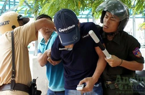 “141: Thương hiệu sức mạnh mới của Công an Hà Nội”