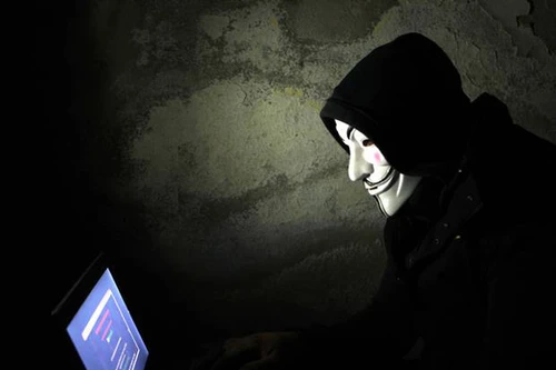 Tin tặc tấn công trả đũa dự luật Canada chống khủng bố