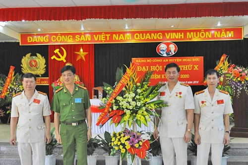 Công tác xây dựng Đảng là nền tảng để hoàn thành xuất sắc mọi nhiệm vụ